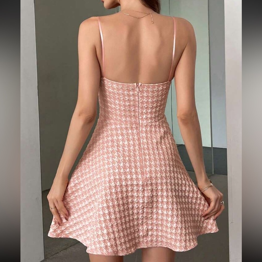 Pink Houndstooth Spaghetti Strap Dress Size XS/2 - Picture 3 of 9